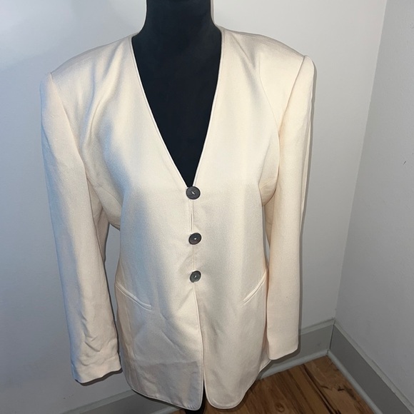 Laura Leigh Ltd ivory cream 100% Silk mother of Pearl single buttons Sz 10 - Picture 1 of 9